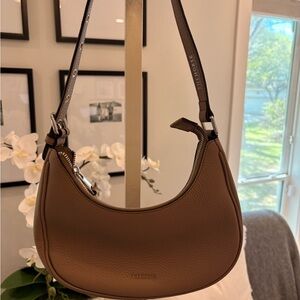 The Horse Brown Leather Shoulder Bag